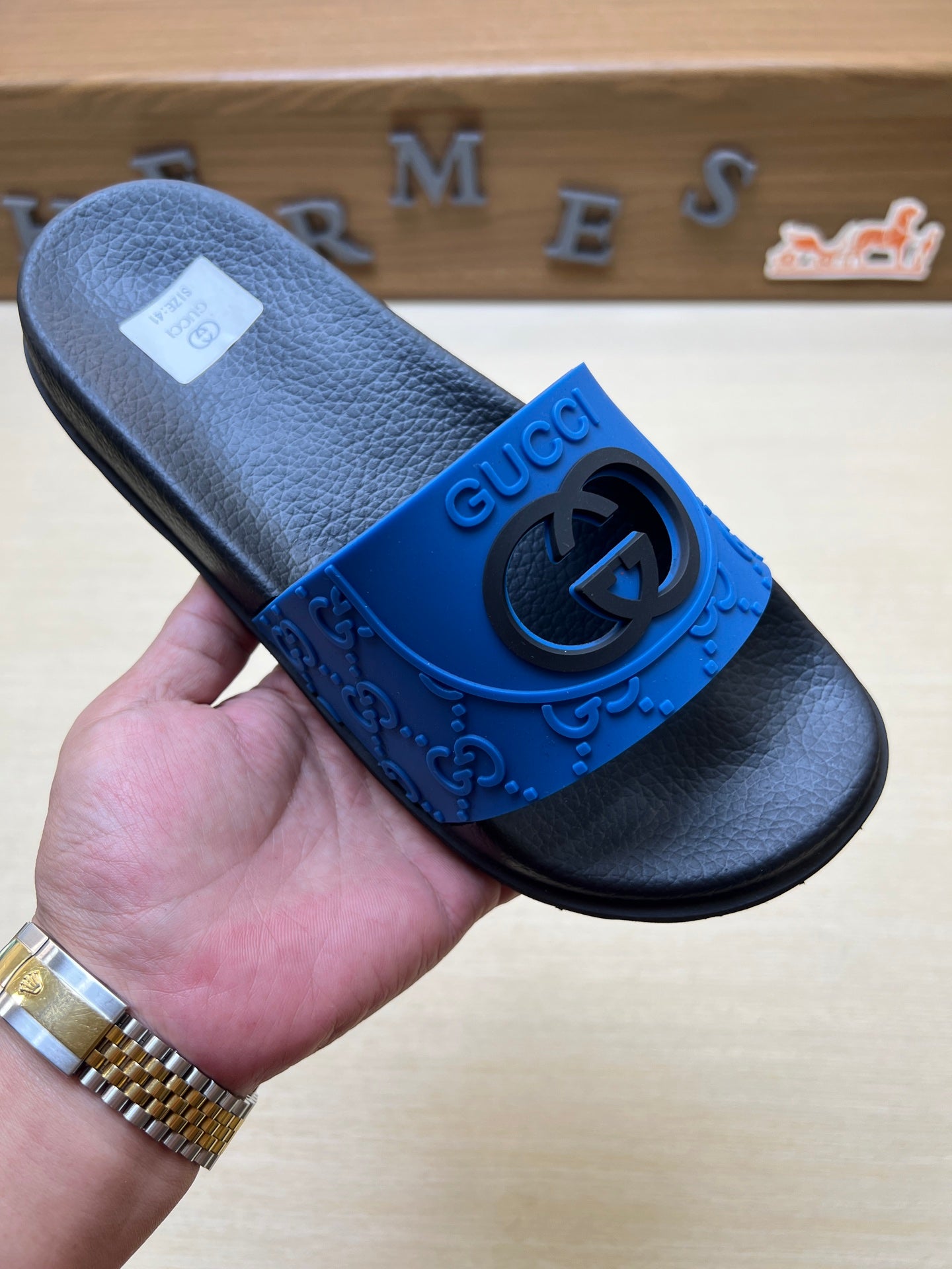 Z5R66B22 Popular  Slippers