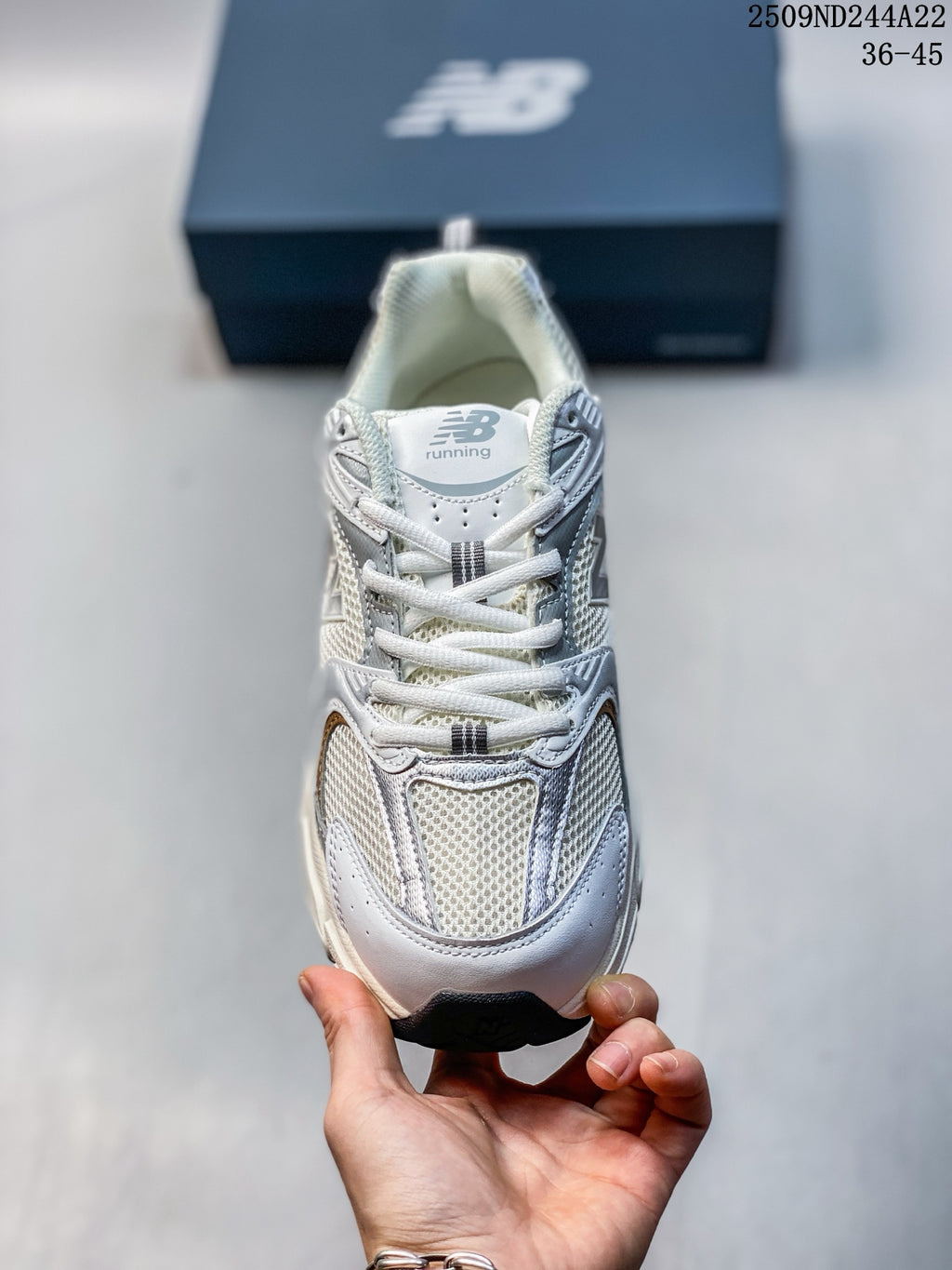 Z4Q95A68 Popular Shoes