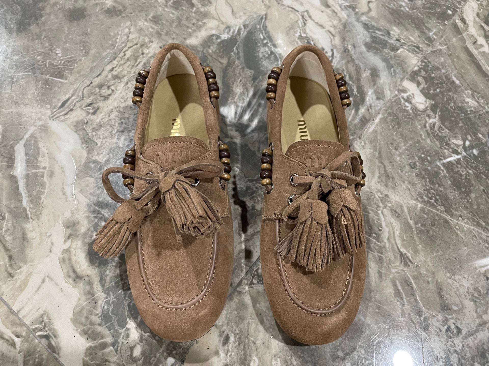 Z2Q95A142  Popular high-quality Shoes