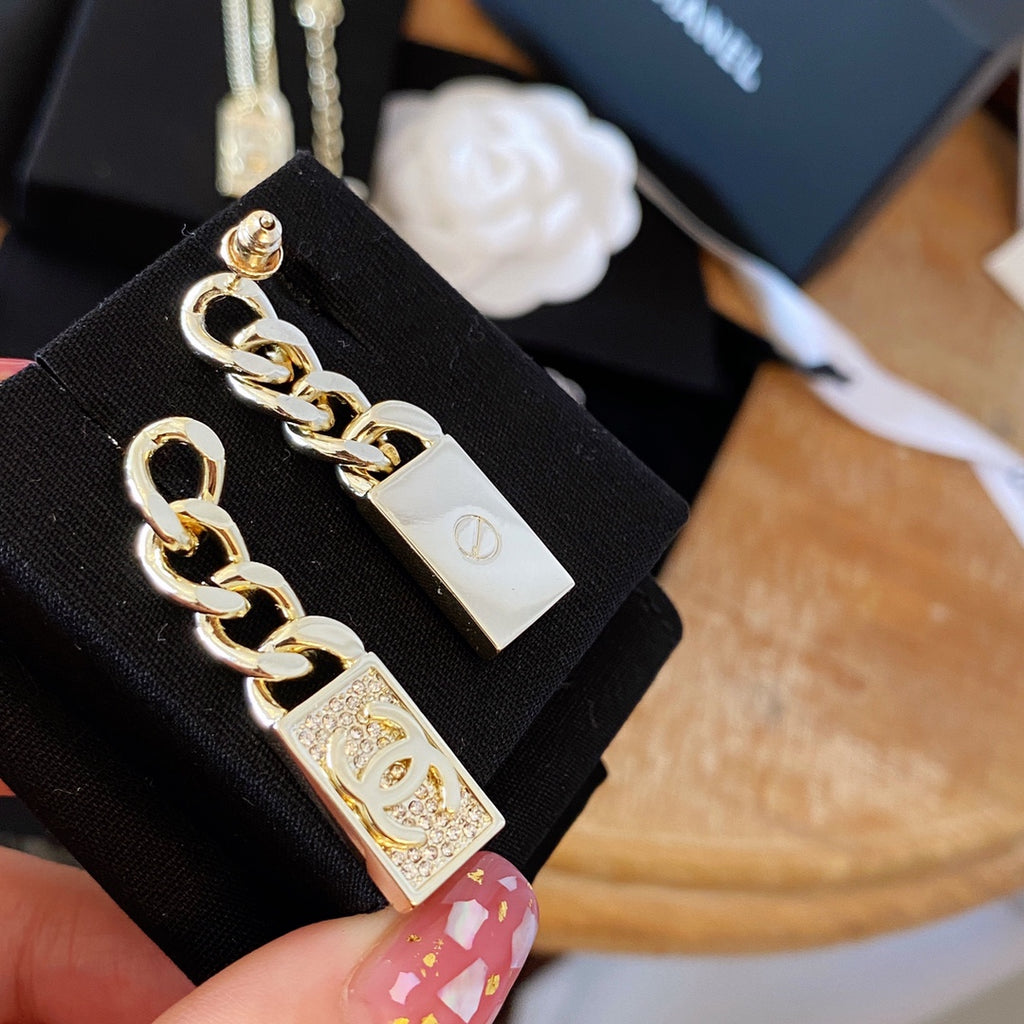 X1N63C114X  Popular  necklace  earrings