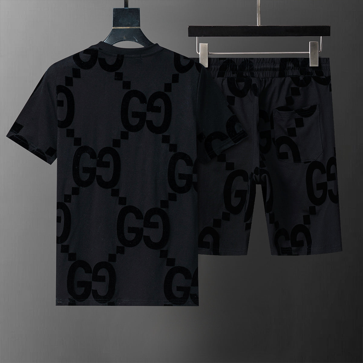 U1W35B115  Popular shirt and shorts set