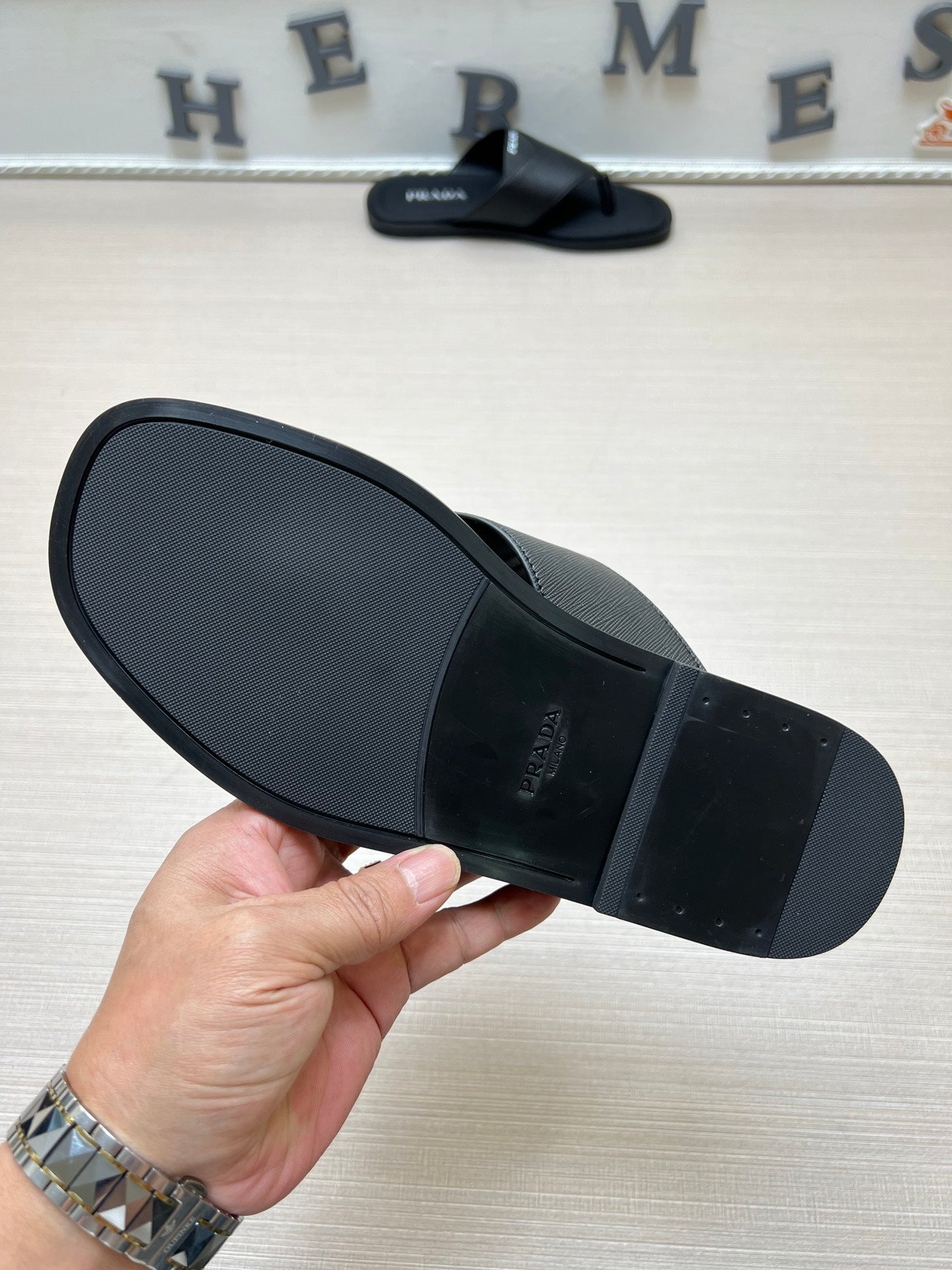 Z5ZPD72  Popular slippers