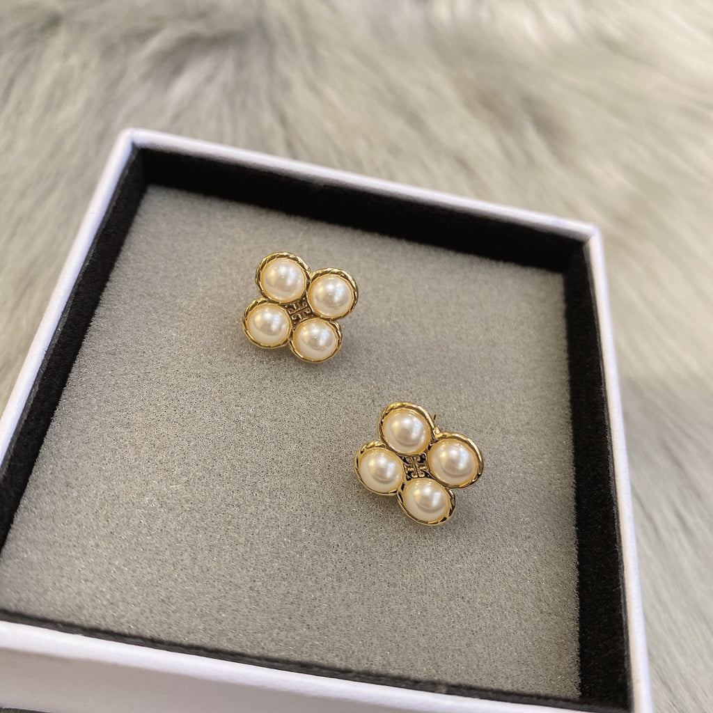 X1Z54A461E Popular Earrings