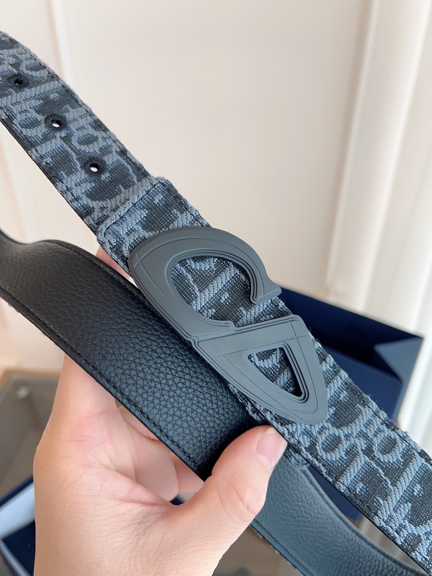 P1Q115D39 Popular High quality belt With full package