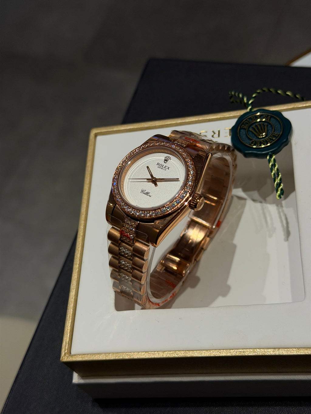 L1R36L23 Popular Watches