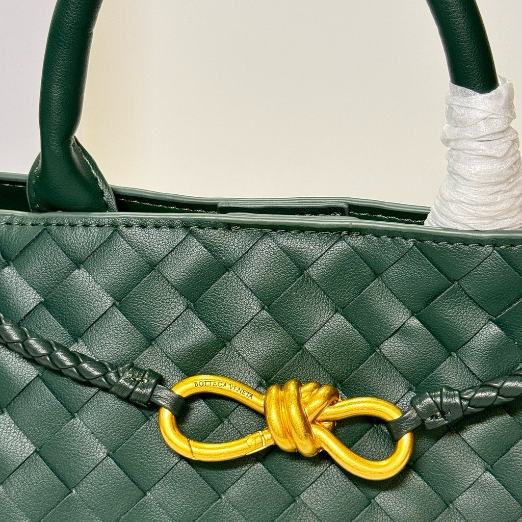 B1X104A80 Popular  leather bag