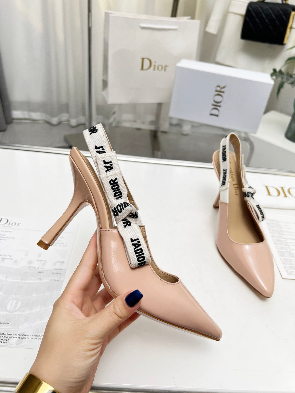 Z2P36D32 Popular high-quality leather Shoes