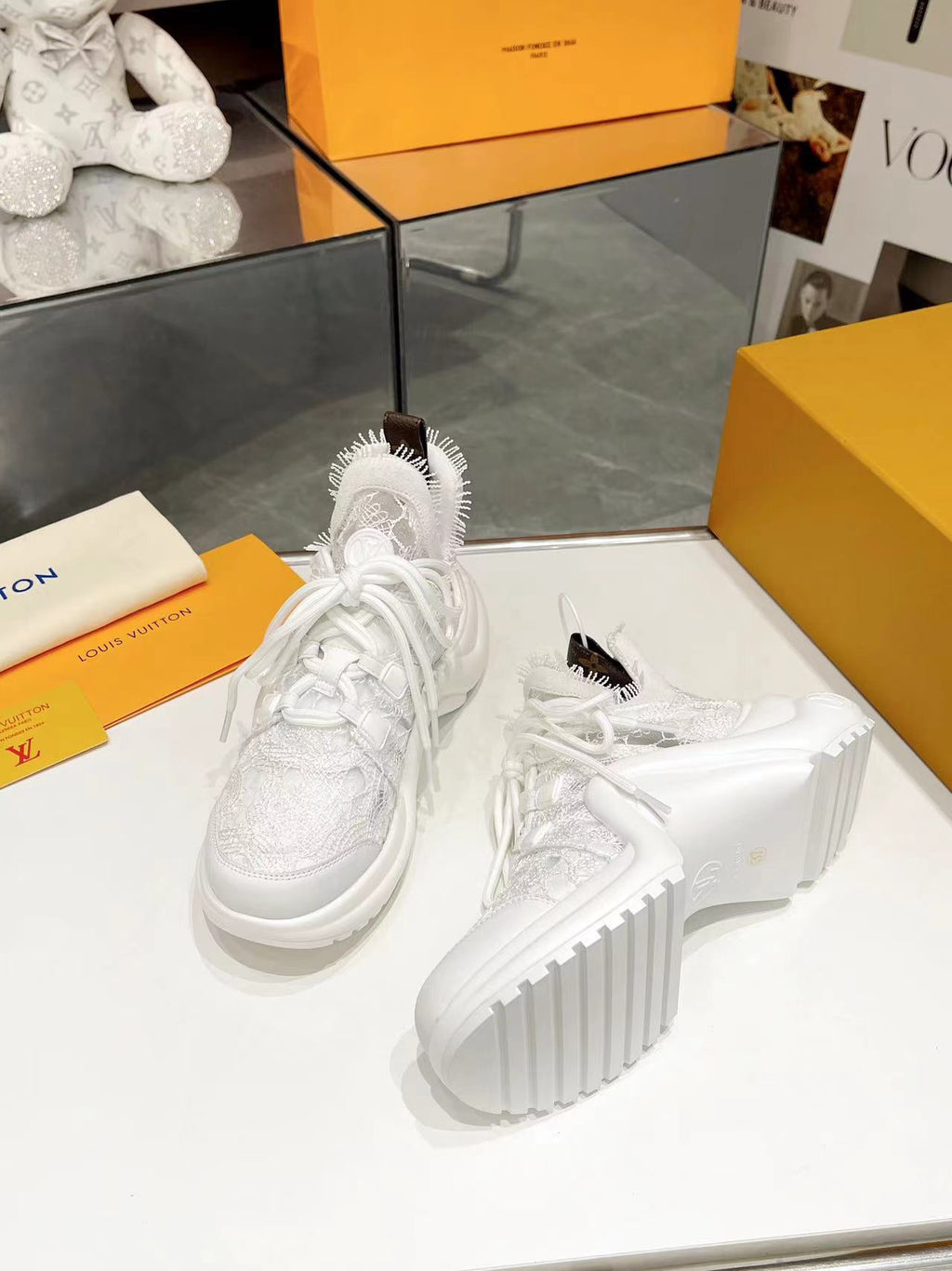 Z2Q95E179  Popular high-quality Shoes