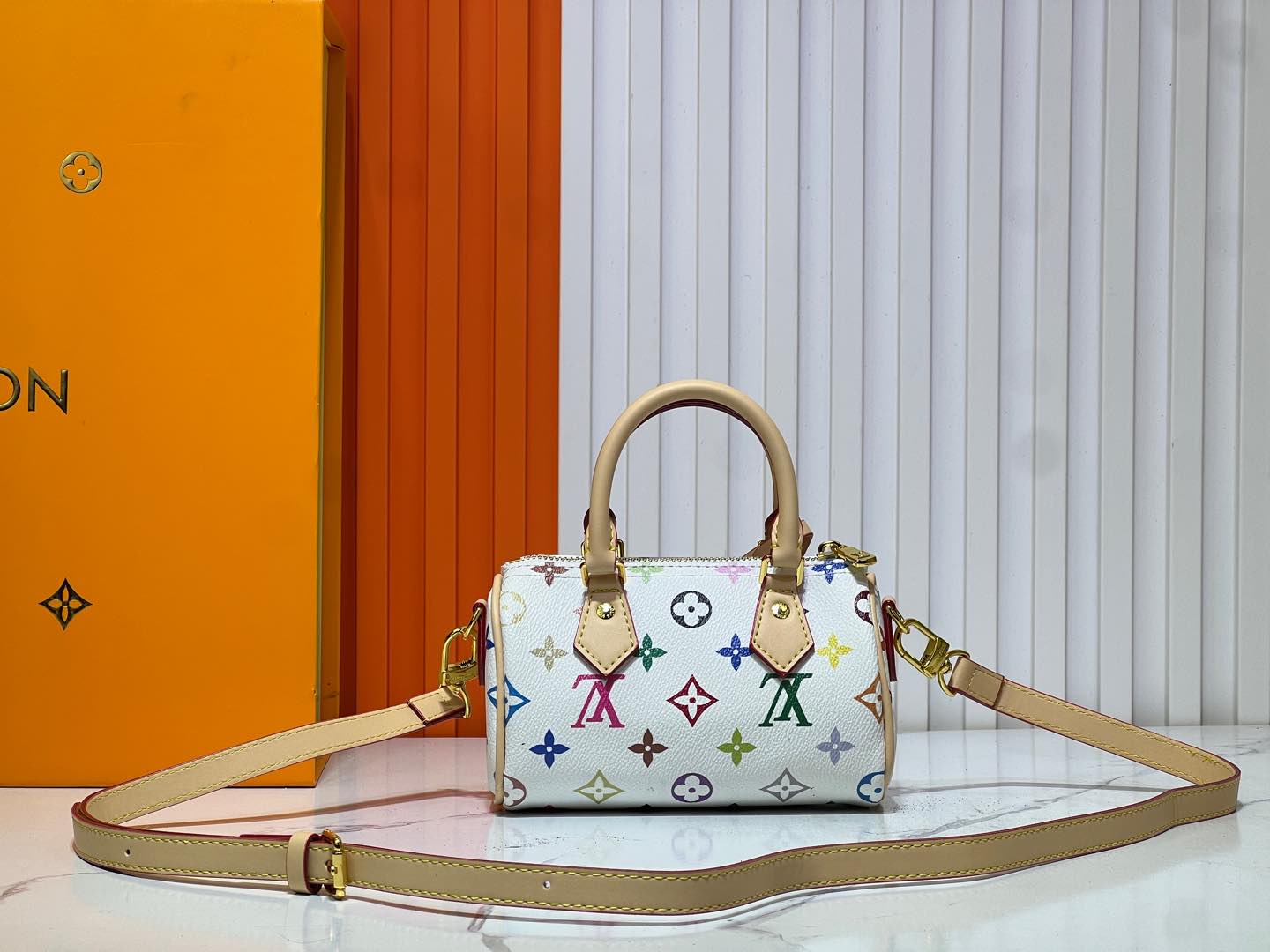 B1W35E99 Popular  leather bag