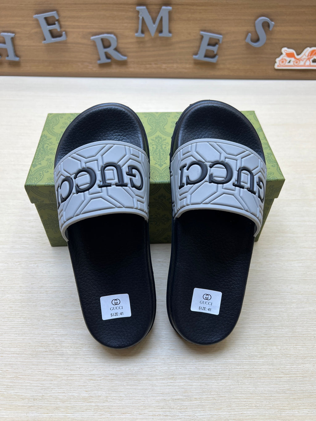 Z5R66B30 Popular Slippers