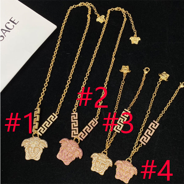 X1Q85V112X Popular Necklace. Bracelets