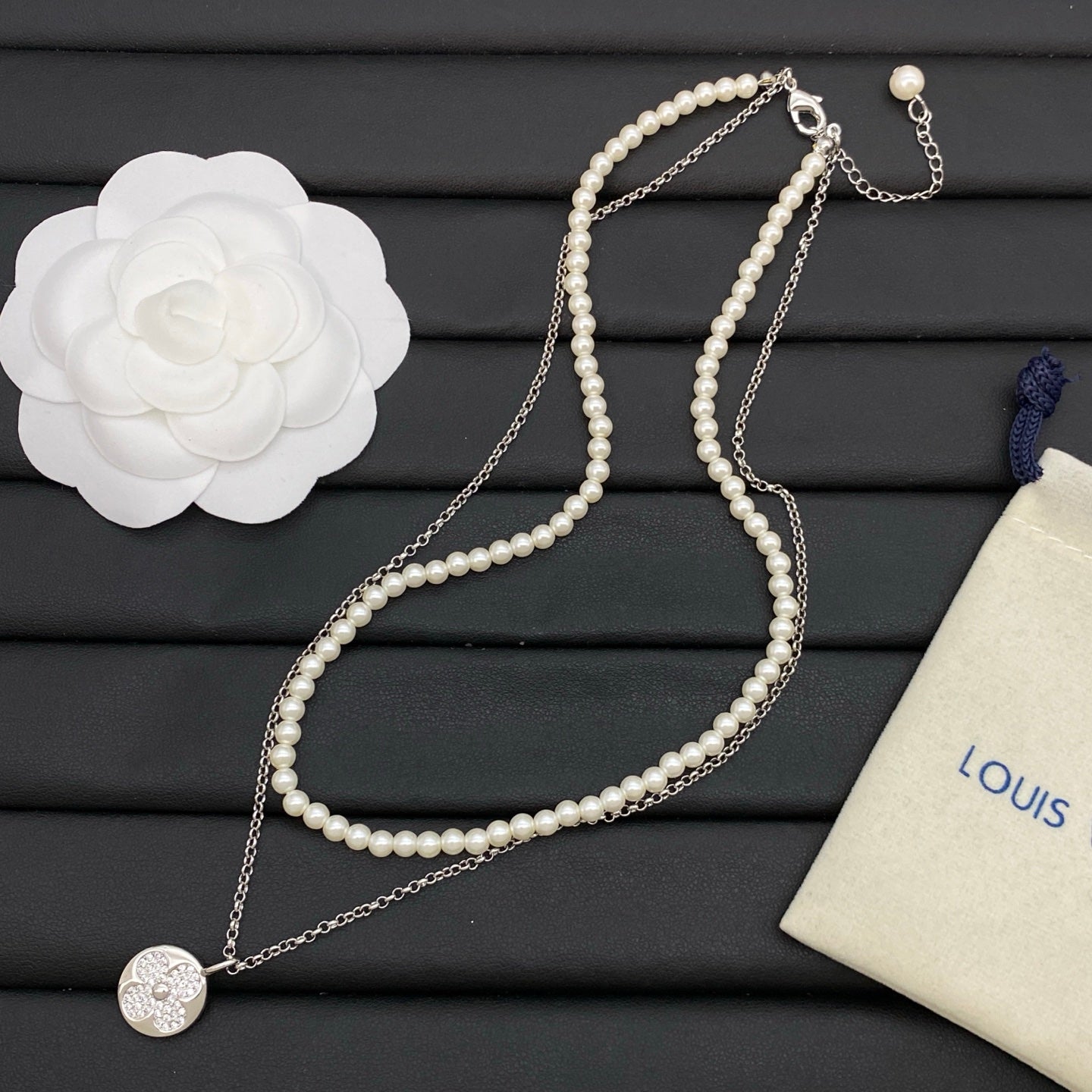 X1Q85E19X Popular Necklace