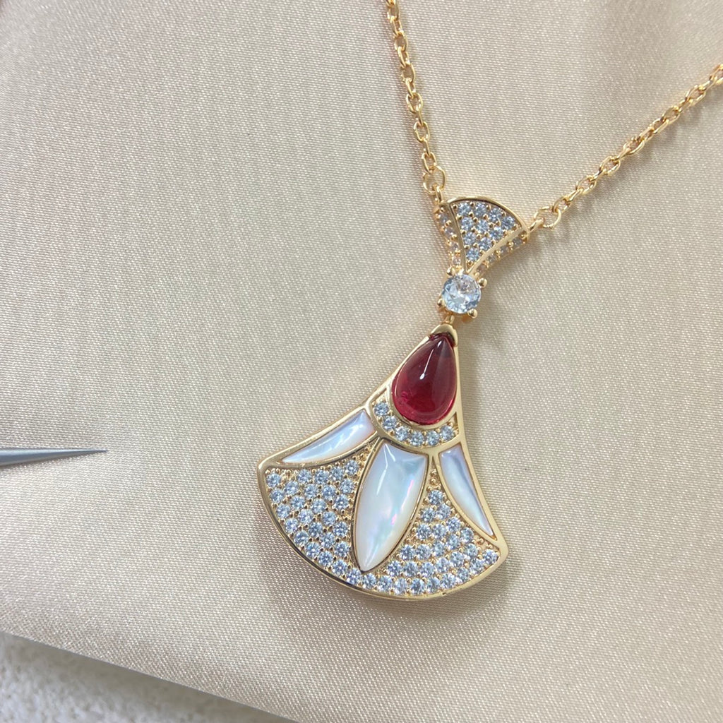 X1Q85S413X Popular Necklaces