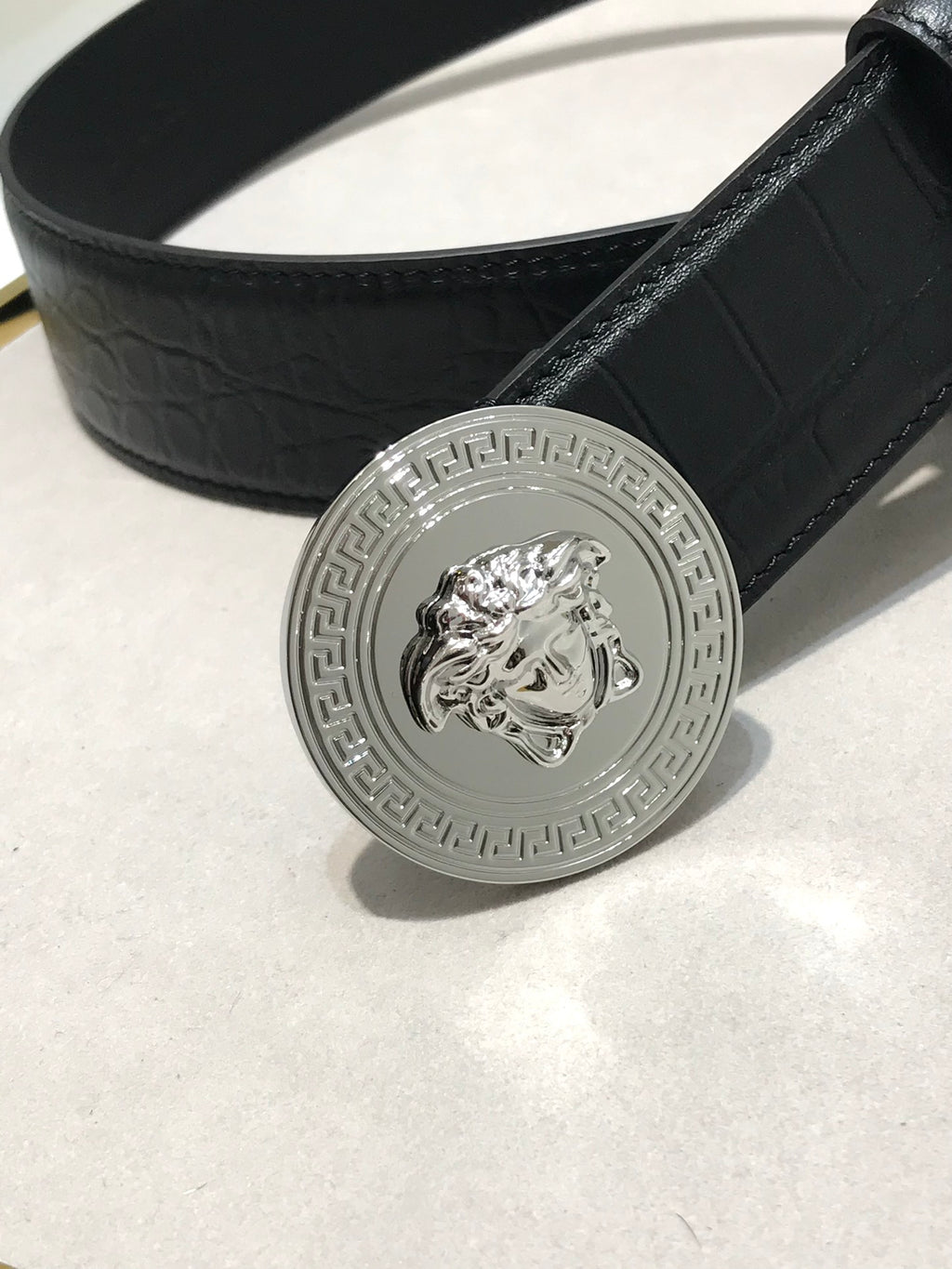 P1Q64V83 Popular   High quality belt With full package