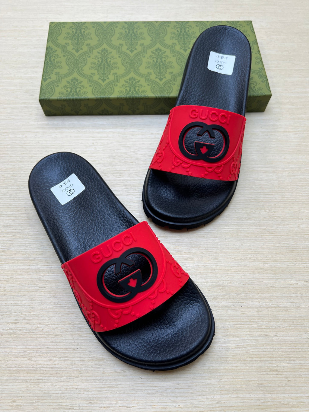 Z5X76B6  Popular slippers