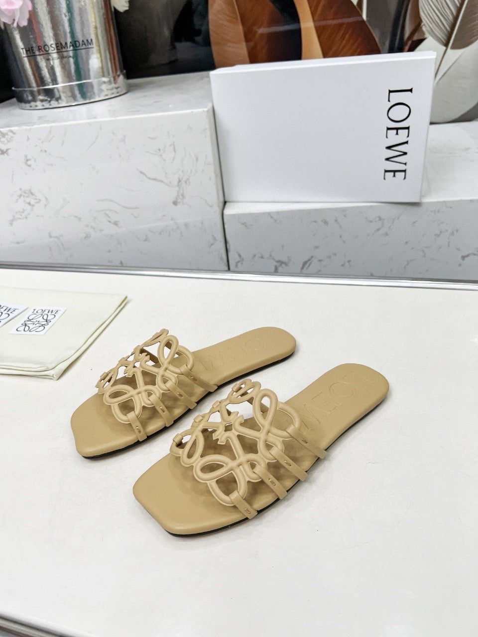 Z2X66A23 Popular high-quality leather Shoes