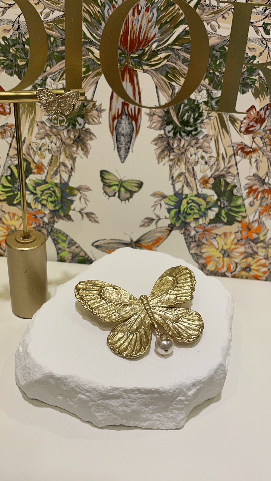 X1Z25D22X Popular Brooch