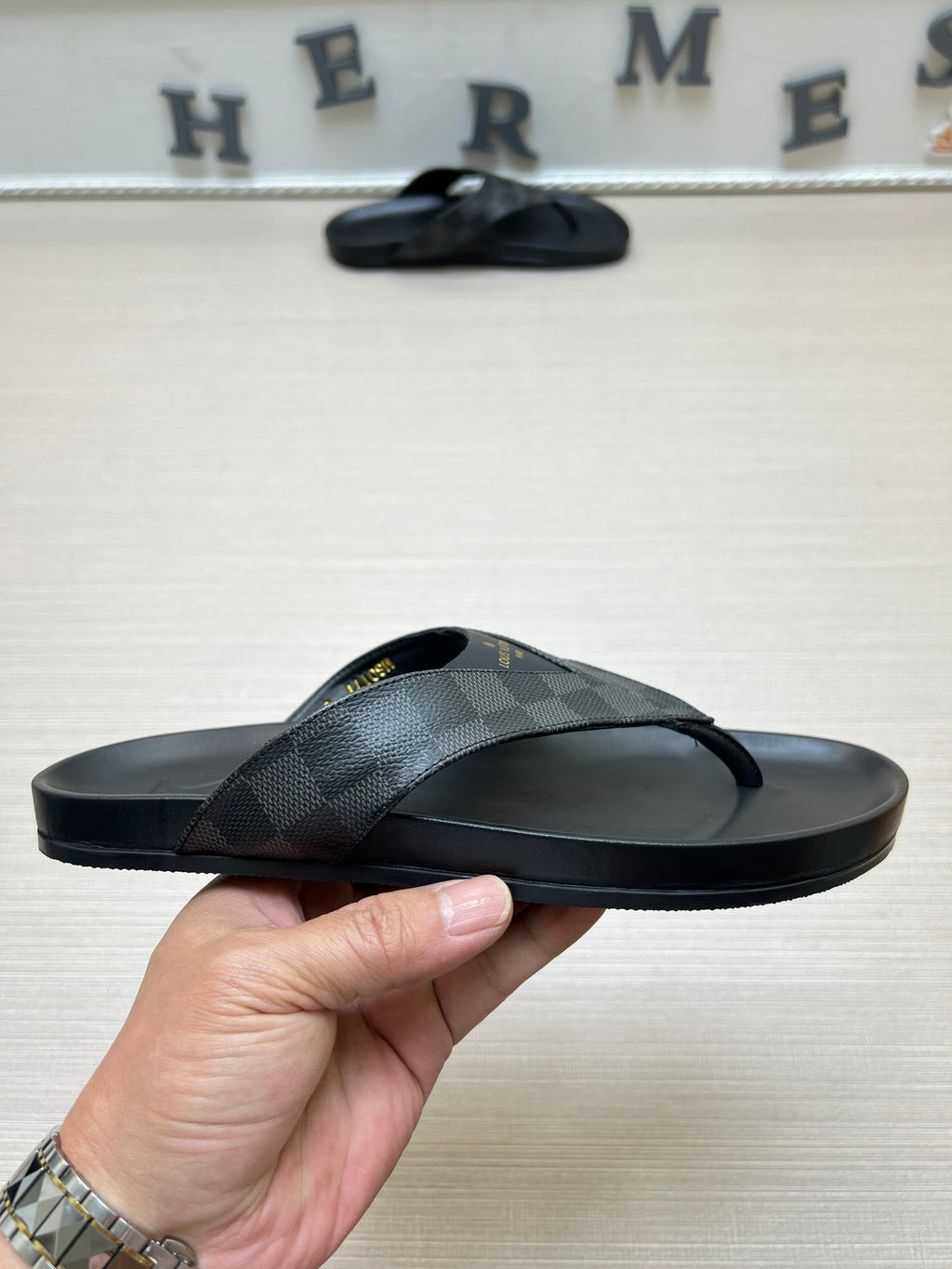 Z5ZE85 Popular slippers
