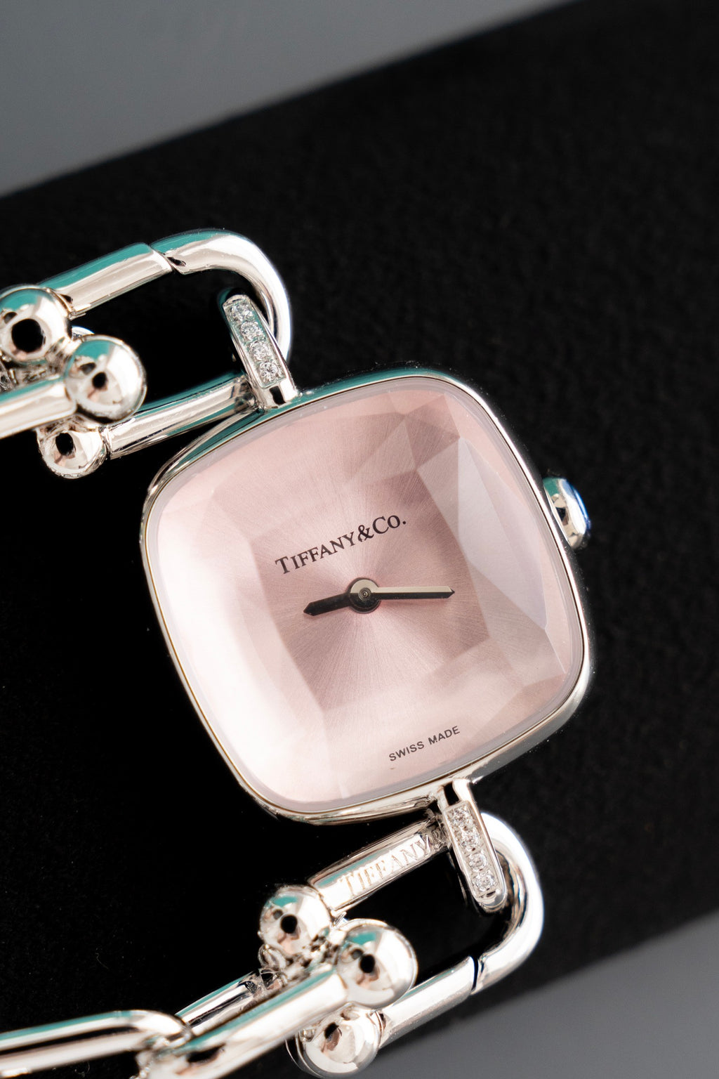 L1R36T72 Popular Watches