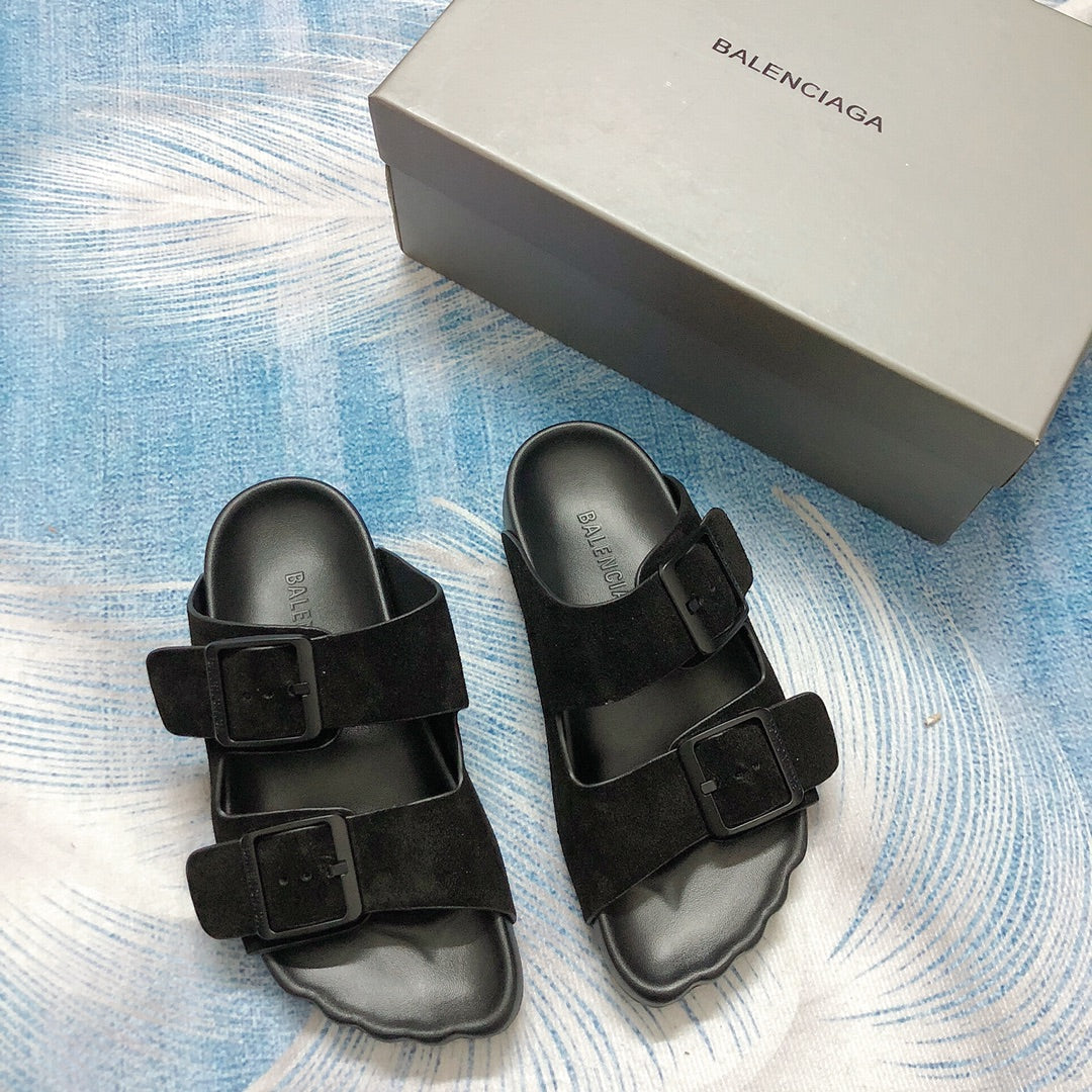 Z1Z54J192 Popular Slippers