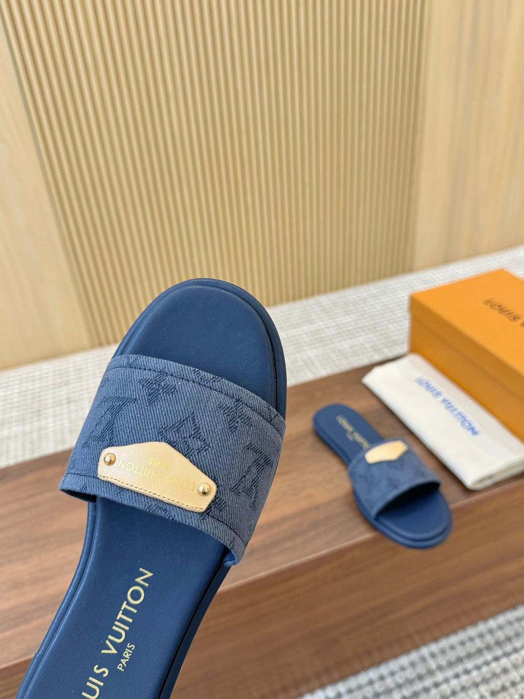 Z2R45E3 Popular high-quality shoes