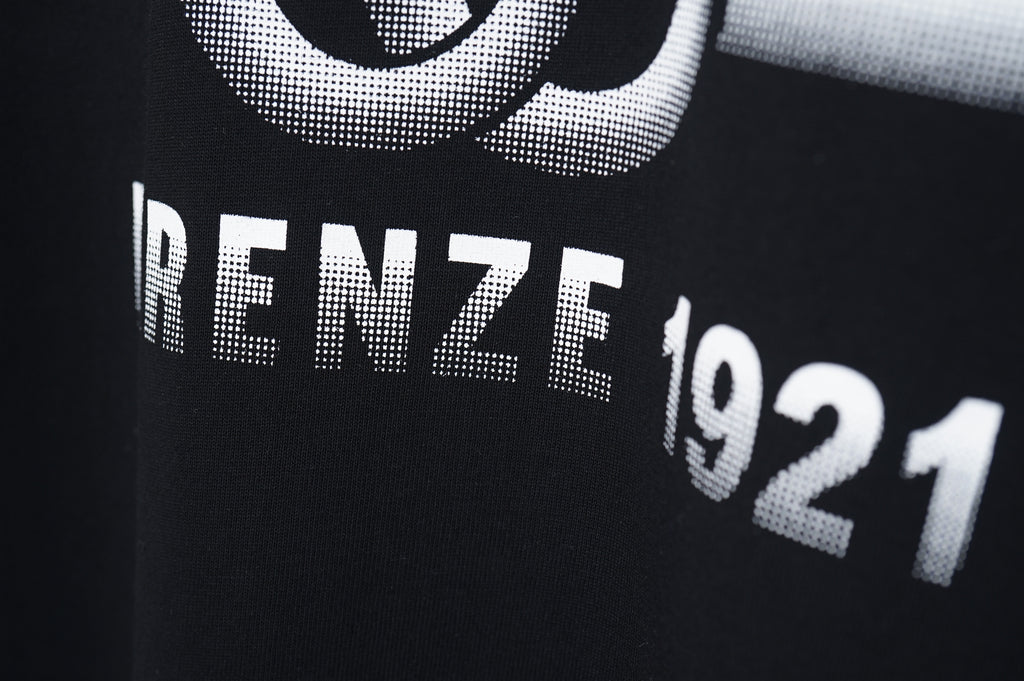 U1R86B11 Popular T-shirts