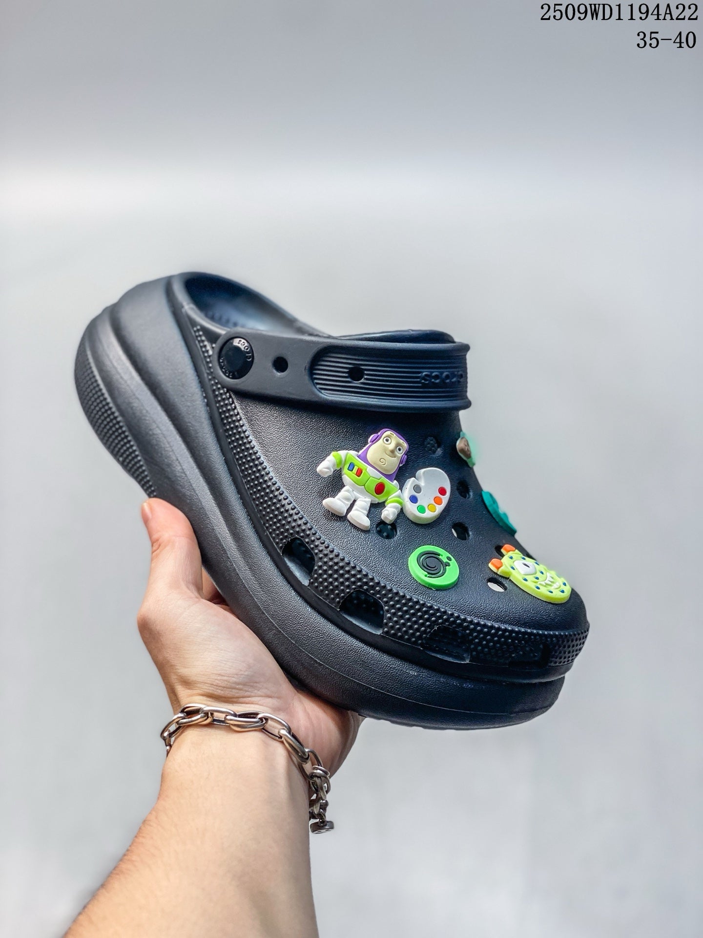 Z4Q95A80 Popular Shoes