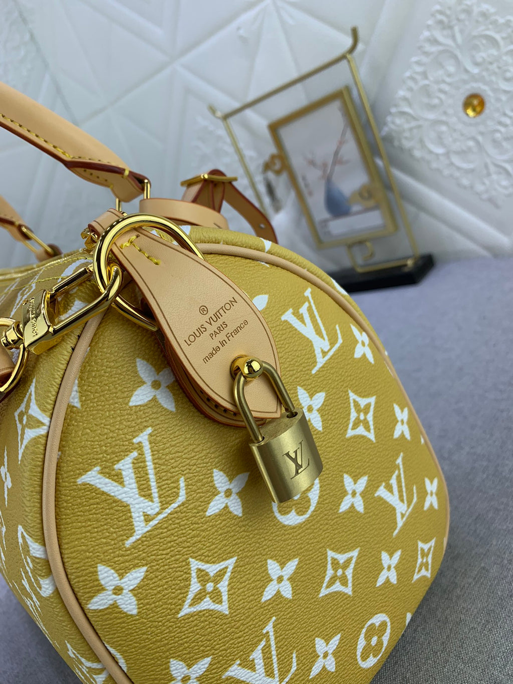 B12X44E268 Popular  leather bag 