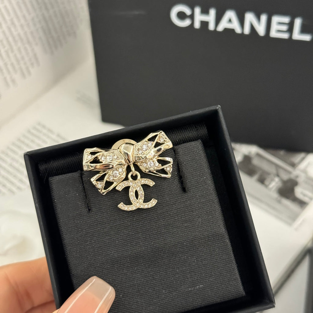 X1ZC1100   Popular  Brooch