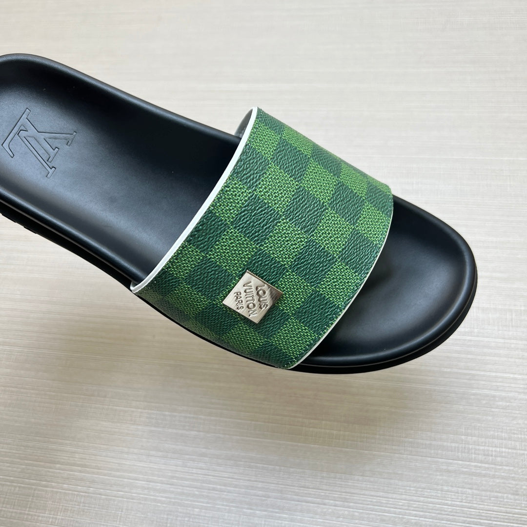 Z5ZE69 Popular slippers