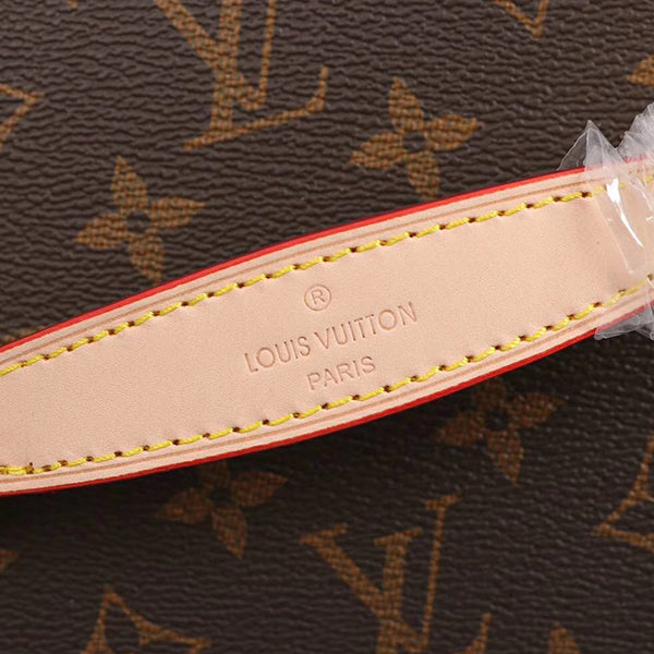 B1P70E104 Popular leather bag 