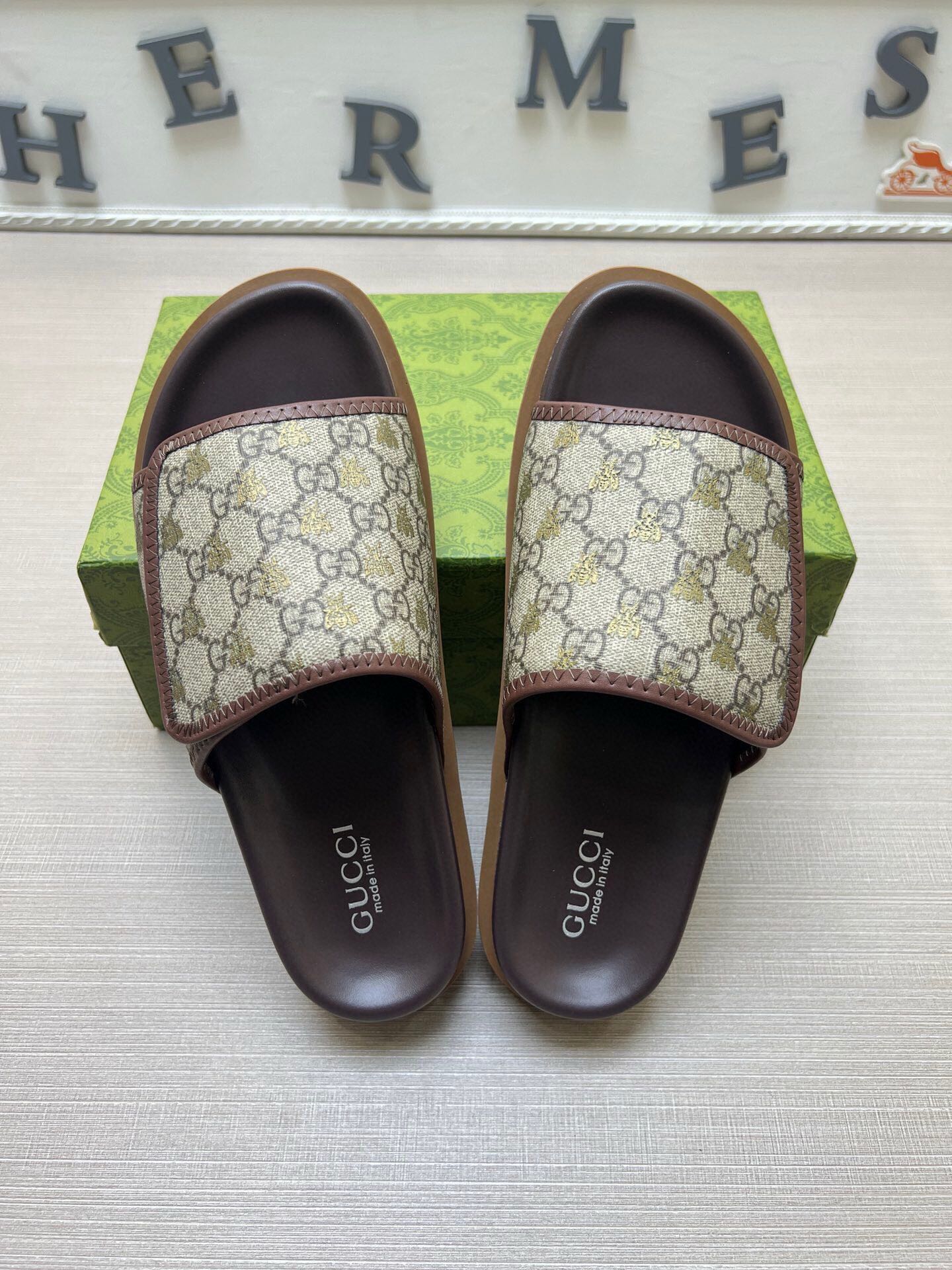 Z5WB240 Popular Slippers