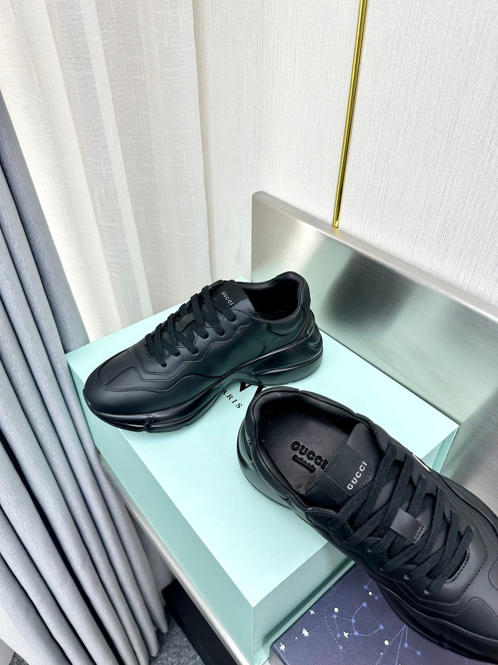 Z2Q95B152  Popular high-quality Shoes