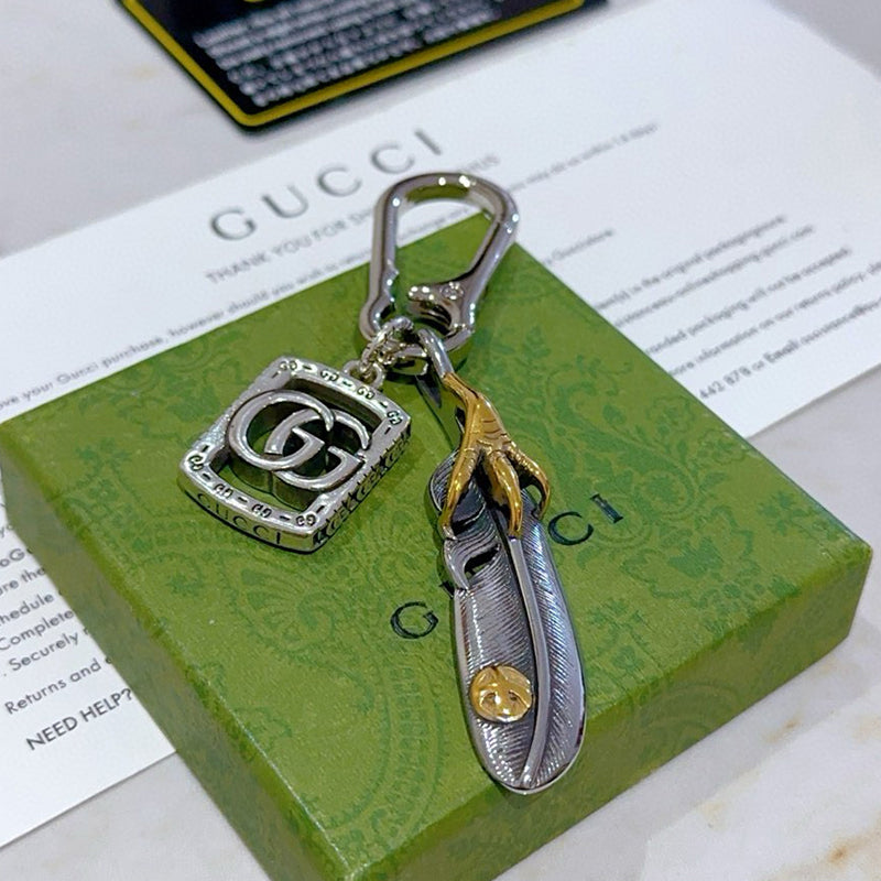 A1Z105B54 Popular bag 's charms accessories