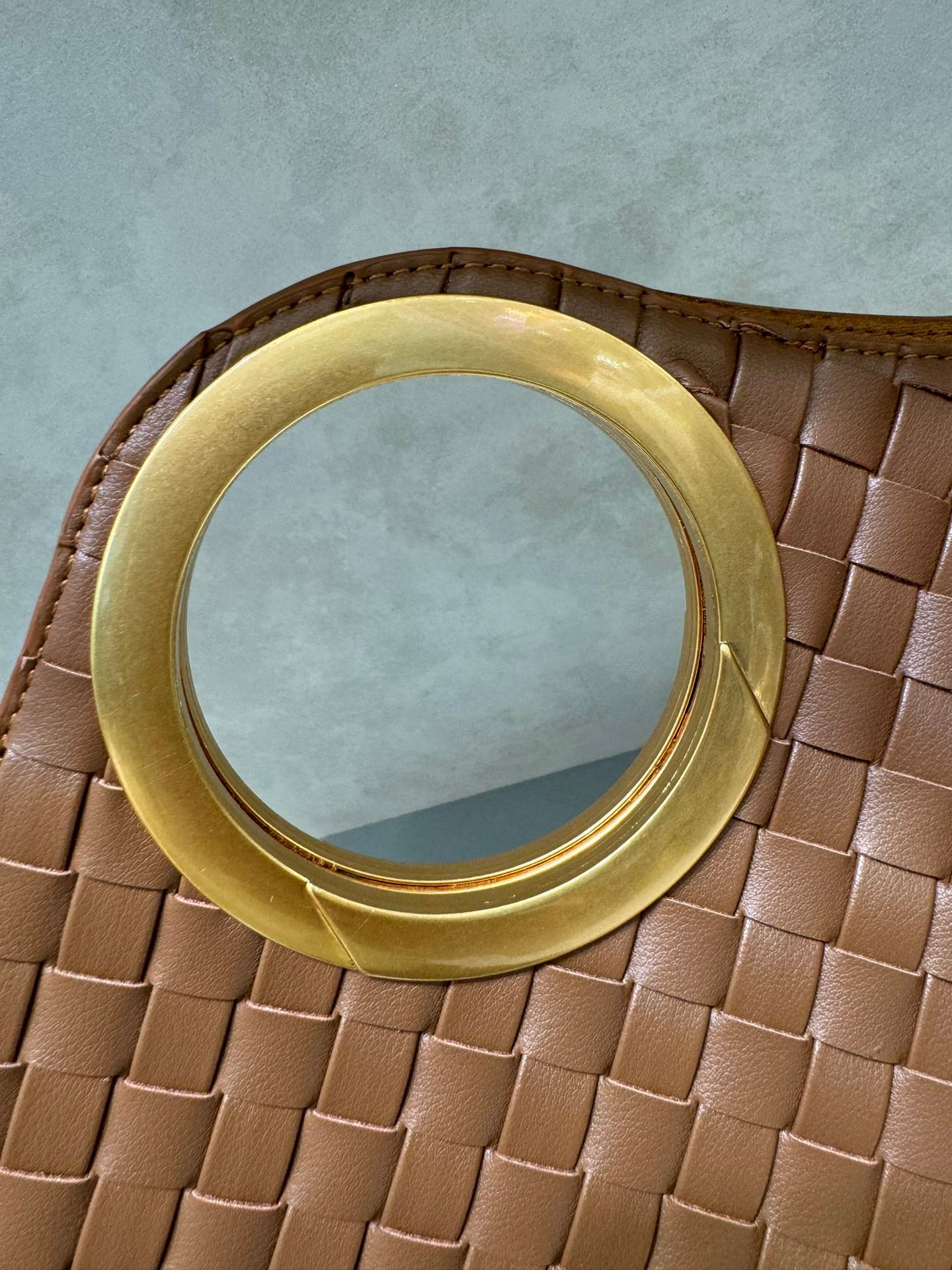 B1X104A70 Popular   High quality leather bag