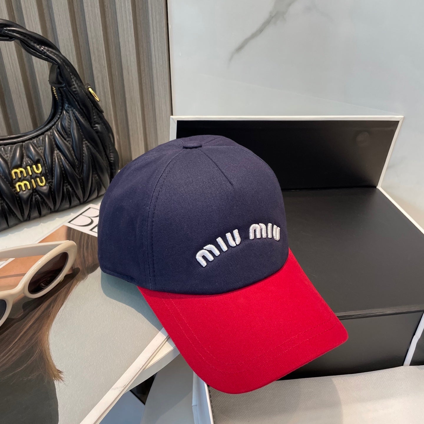 M1Q45A18 Popular  hats