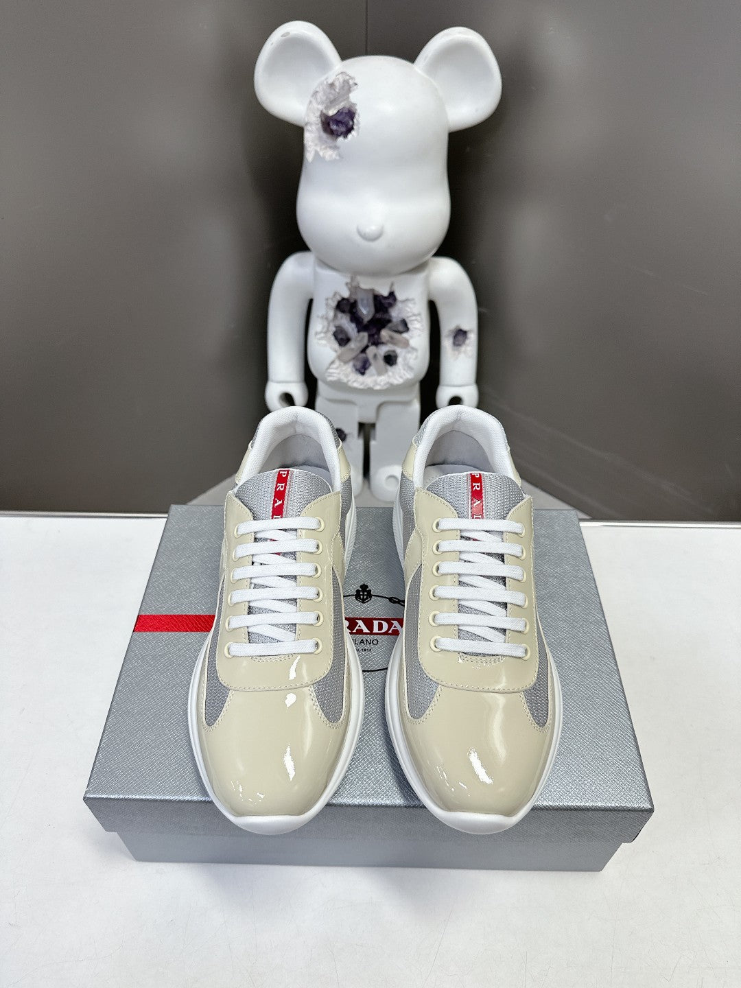 Z2Q105P384 Popular high-quality Shoes