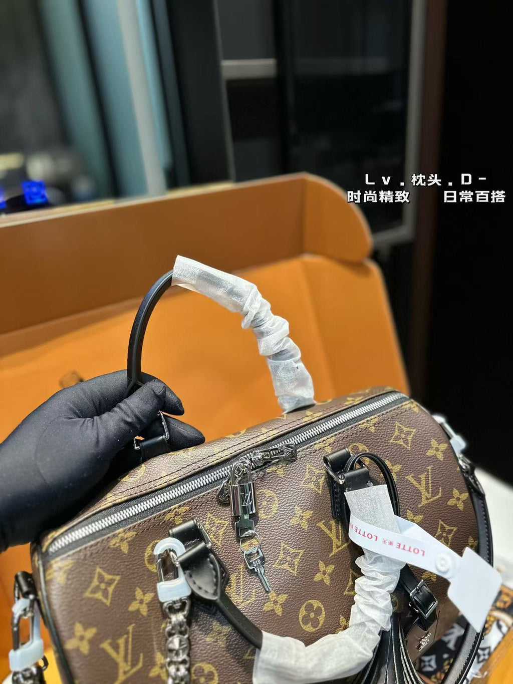 B1W15E22 Popular   leather bag