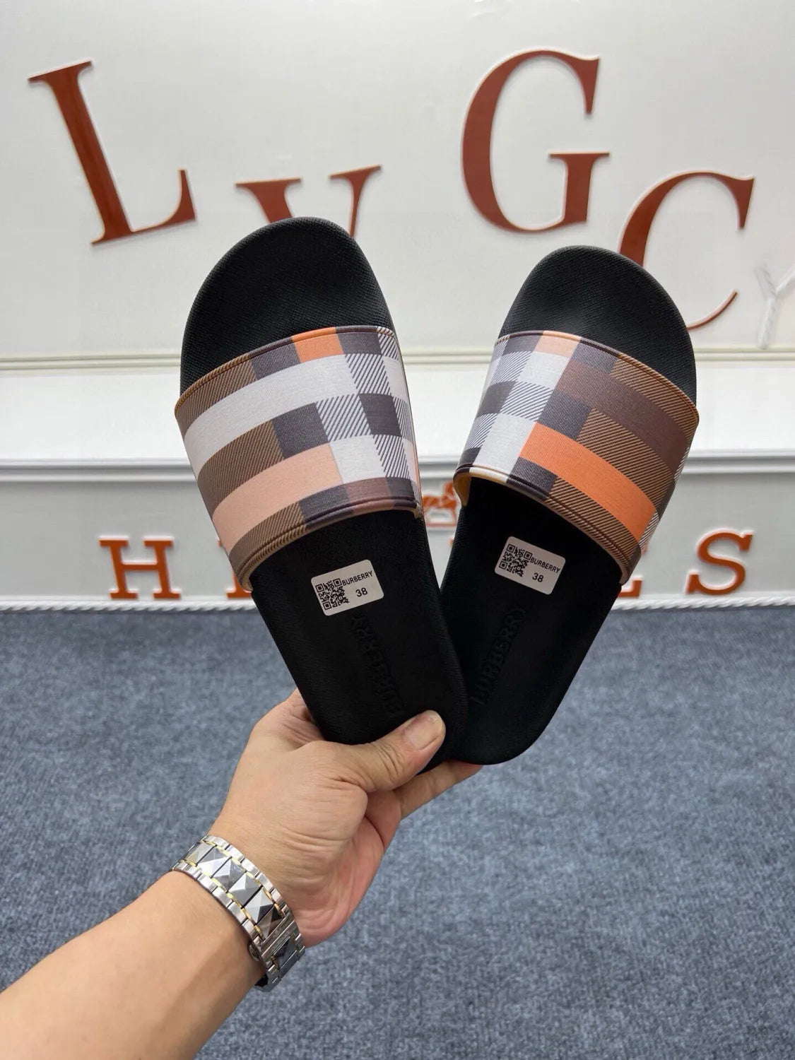 Z5Z35R252 Popular Slippers