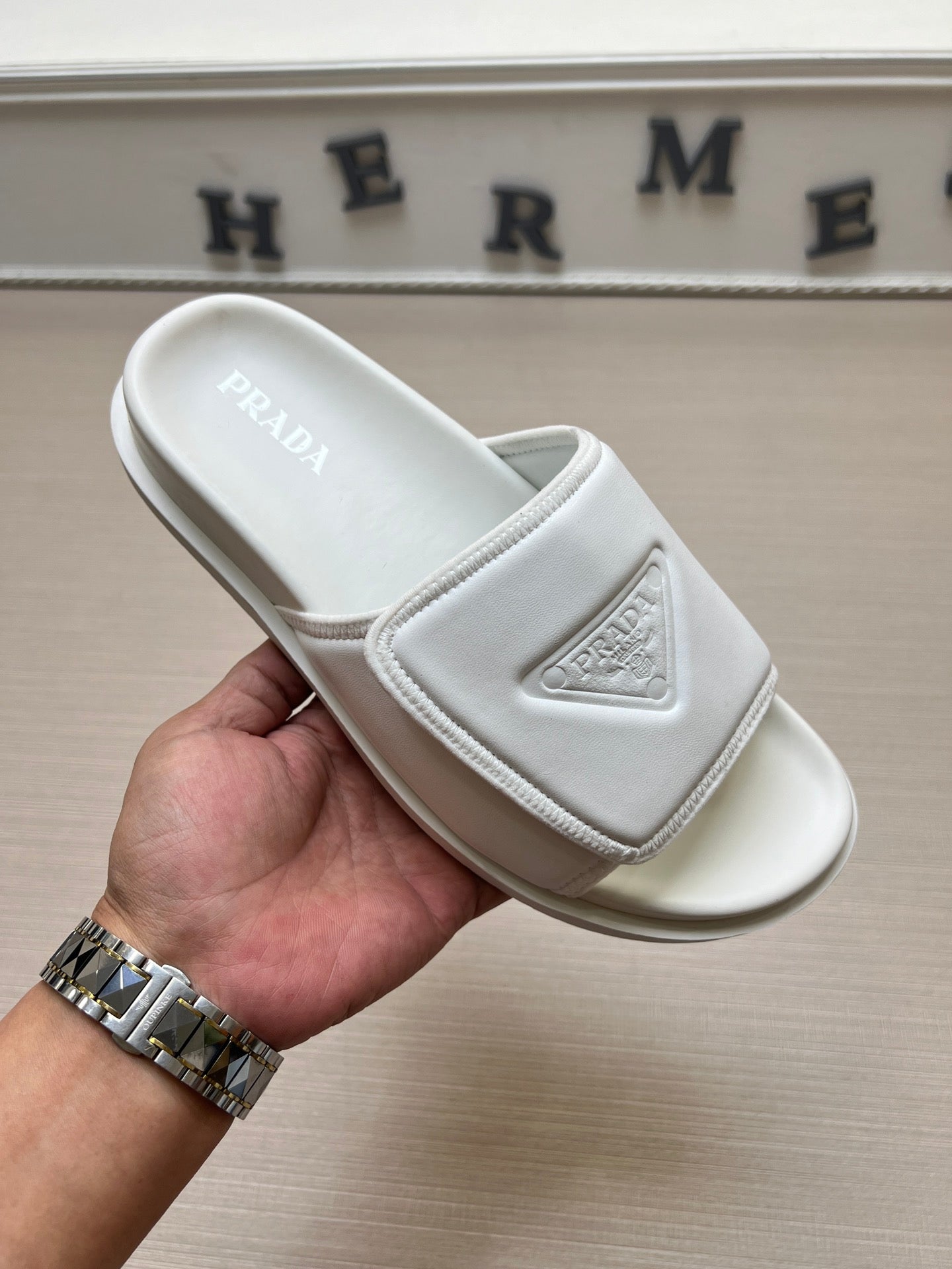 Z5ZPD6 Popular slippers