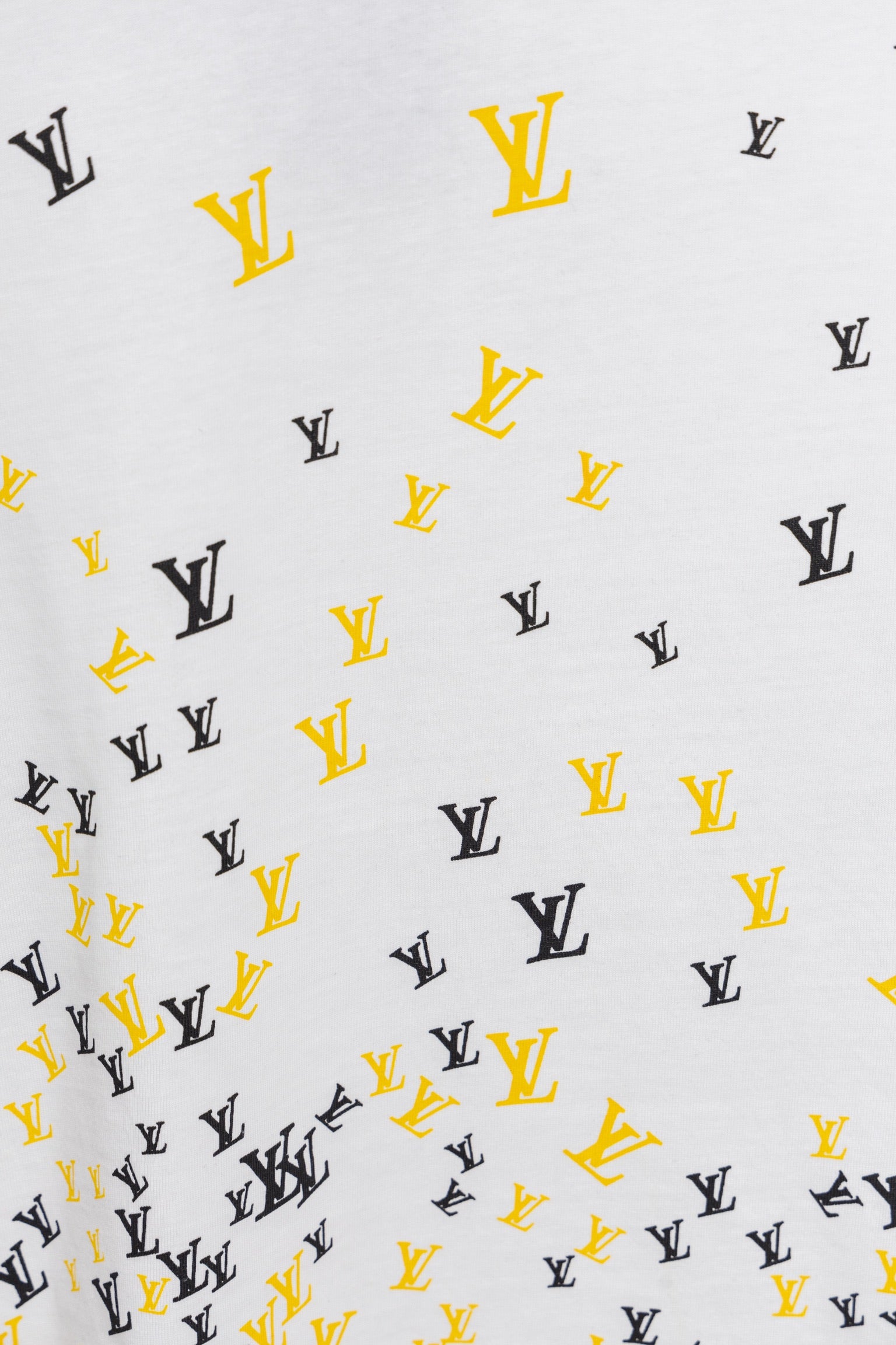 U1W25E1  Popular T-shirts