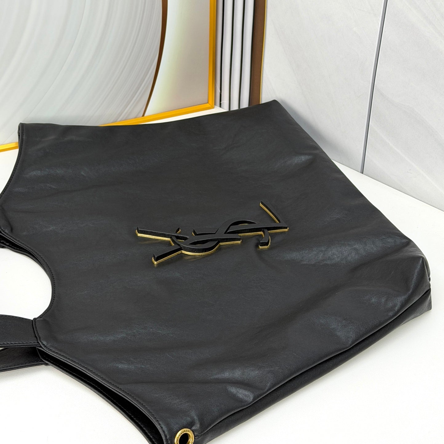 B1R76SL24 Popular leather bag
