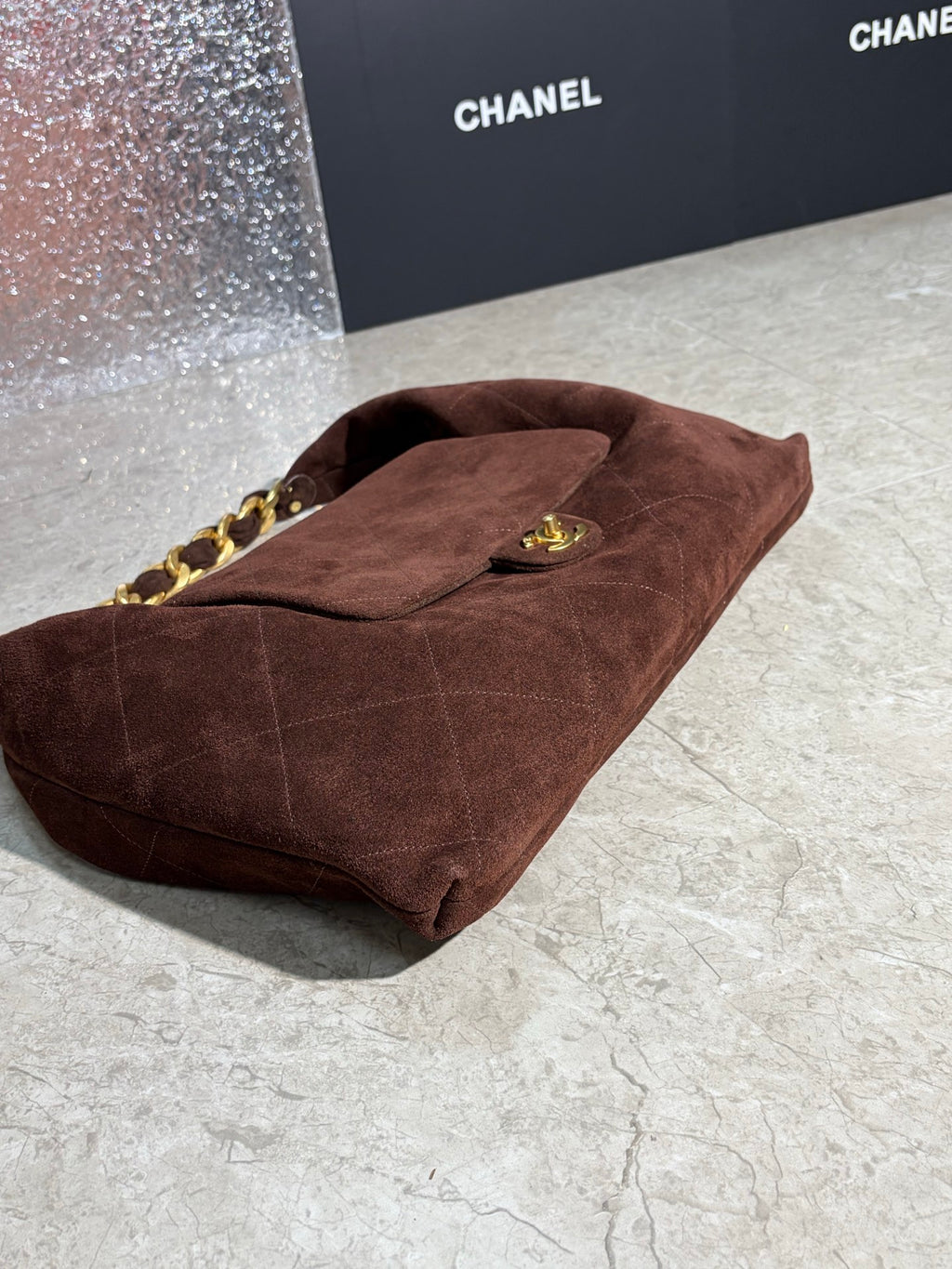 B1R15C146 Popular leather bag