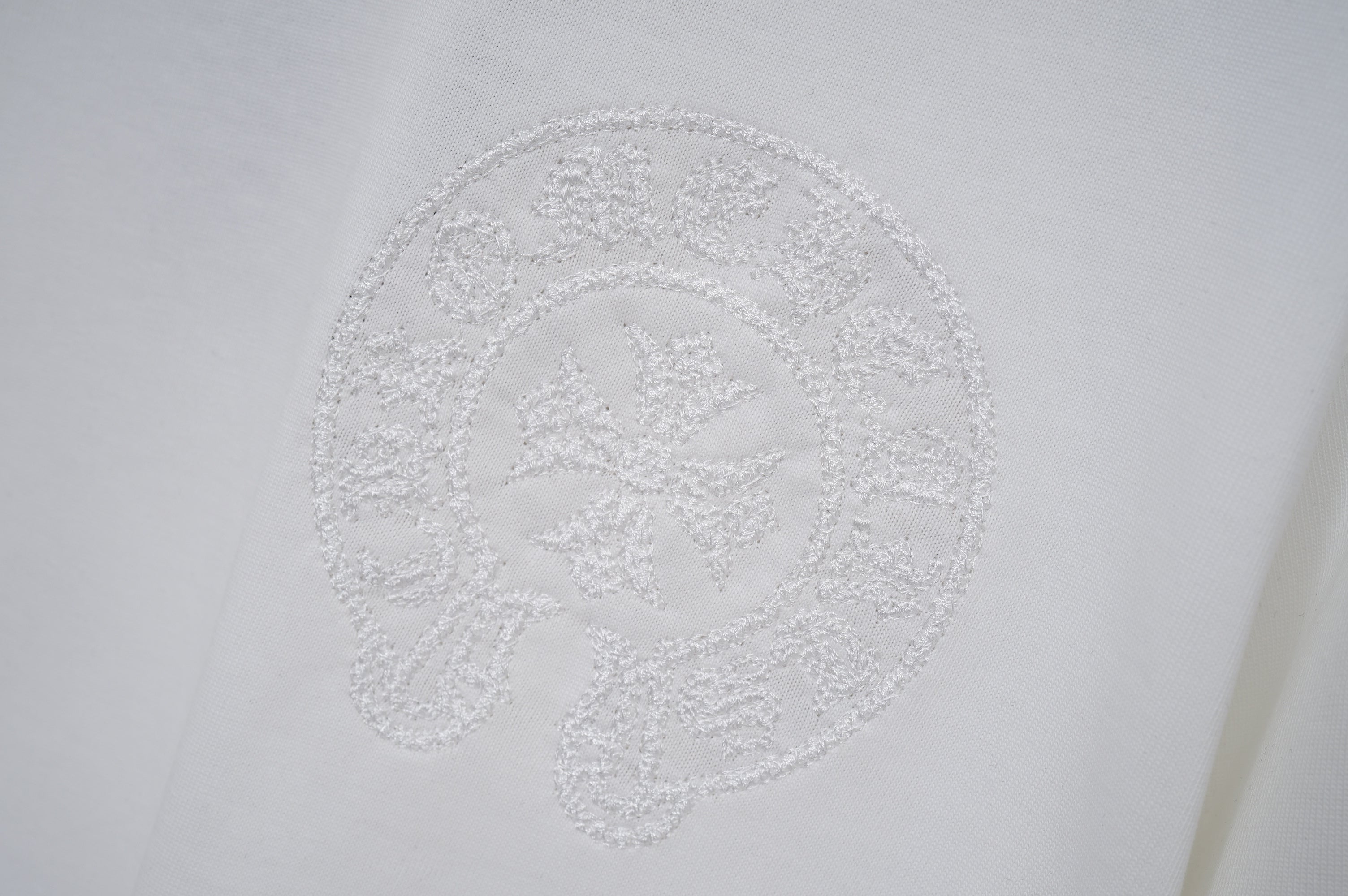 U1R45E210 Popular T-shirt