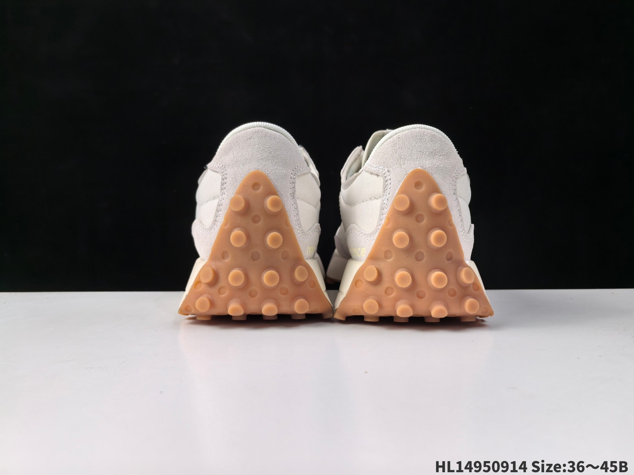 Z4Q95A44 Popular  shoes