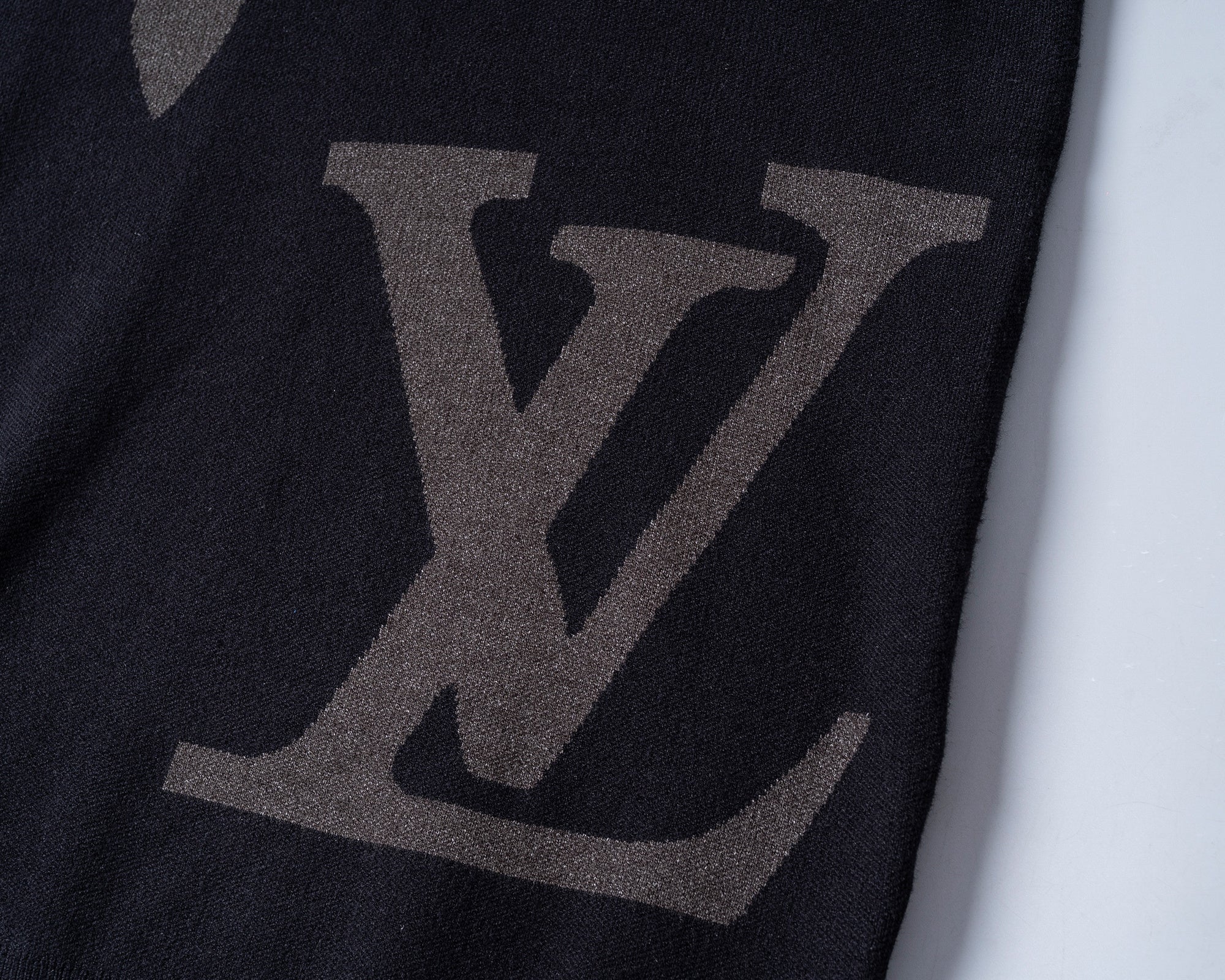 U1Z85E122 Popular Sweaters