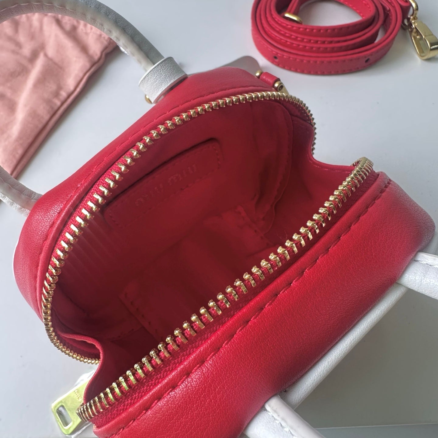 B1P46A164 Popular leather bags