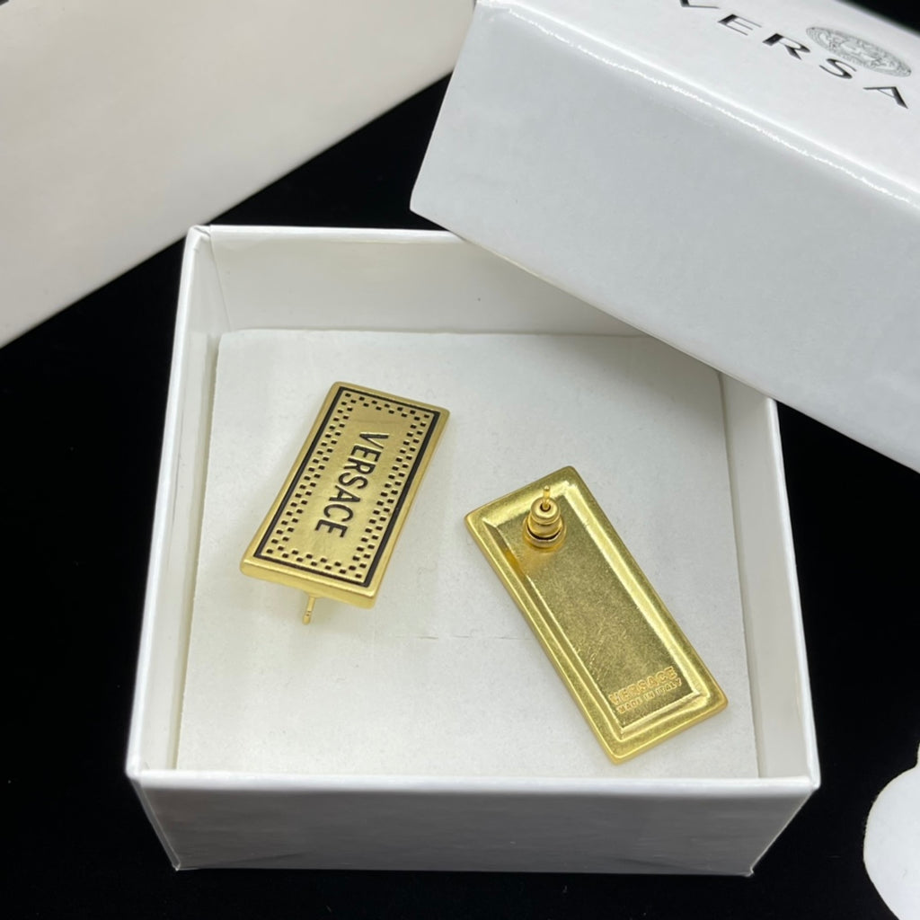 X1Z94V974E Popular Earrings