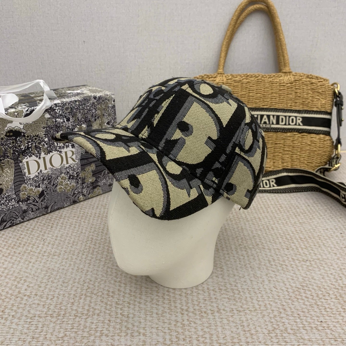 M1N65D9 Popular hats