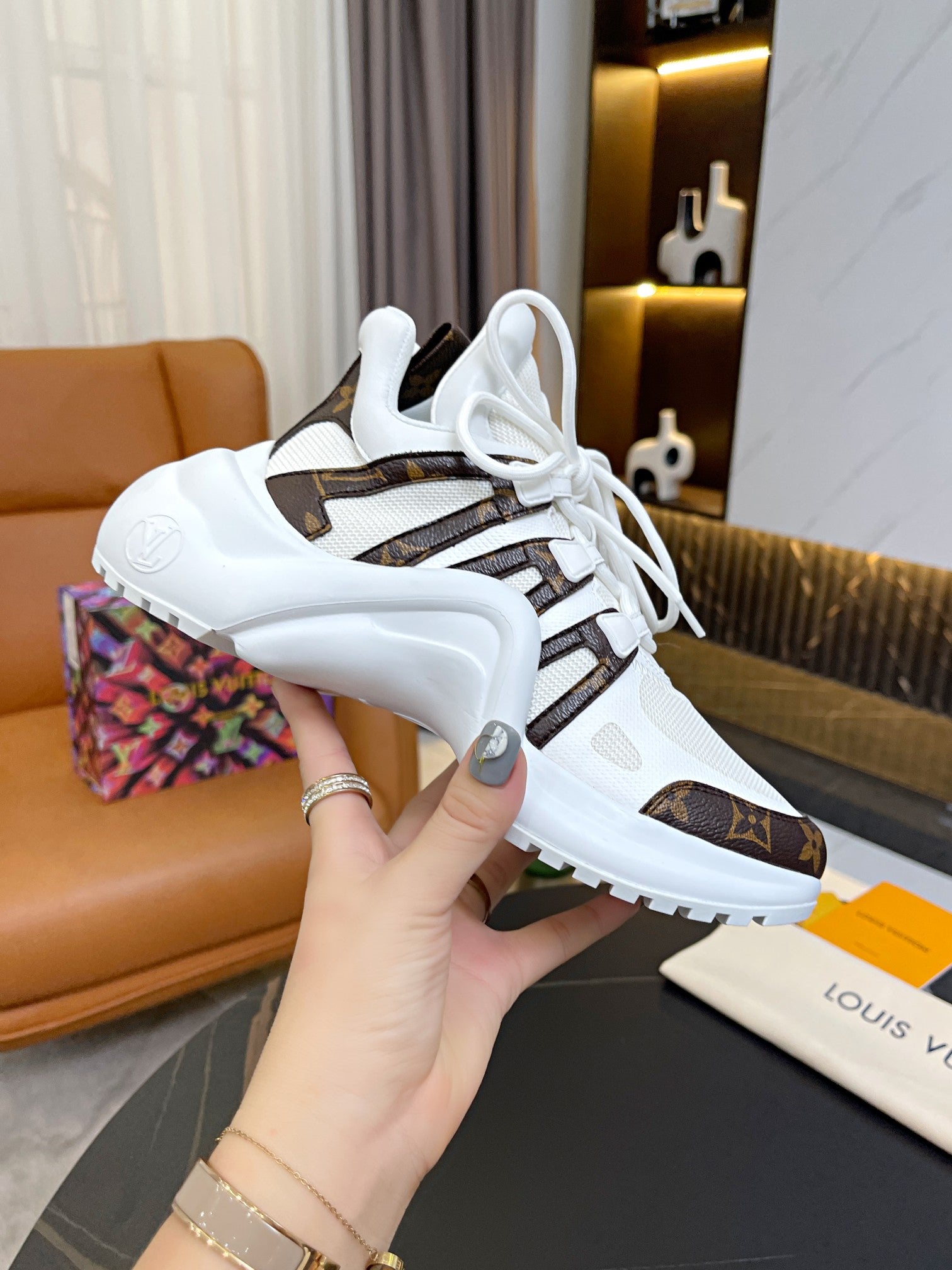 Z2Q95E175  Popular high-quality Shoes